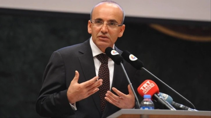 Bakan Şimşek'ten OVP mesajı: Ücret düzenlemeleri, hedef enflasyona göre yapılacak