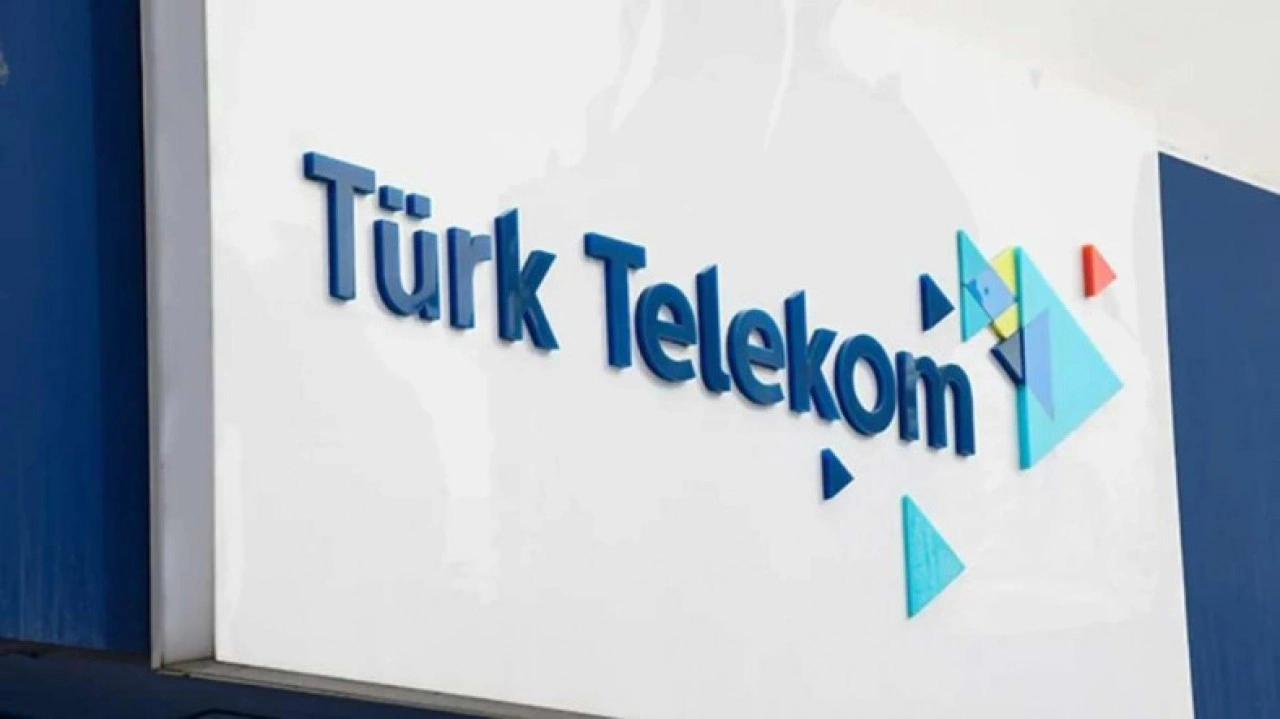 Bakan Uraloğlu: "İnternet Hızında İstediğimiz Yerde Değiliz, Sorumlu Türk Telekom"