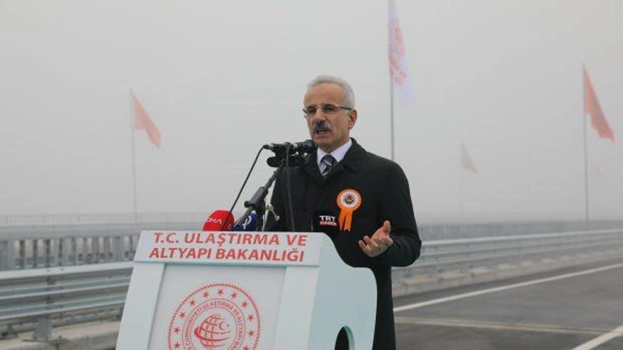 Bakan Uraloğlu'ndan hızlı tren açıklaması! '2025'te açmayı planlıyoruz'