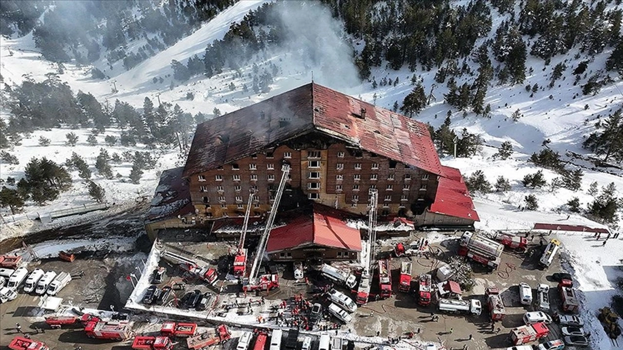 Bakanlıktan Grand Kartal Otel'in kaçak olduğu iddiasına ilişkin açıklama