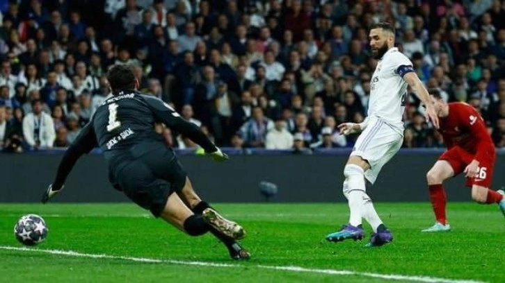 Benzema Liverpool'u da boş geçmedi! Devler Ligi'nde tur Real Madrid'in