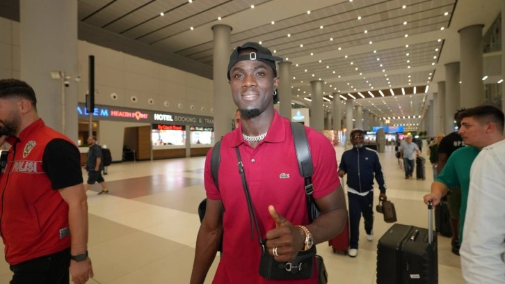 Beşiktaş'ın yeni transferi Eric Bailly İstanbul'da