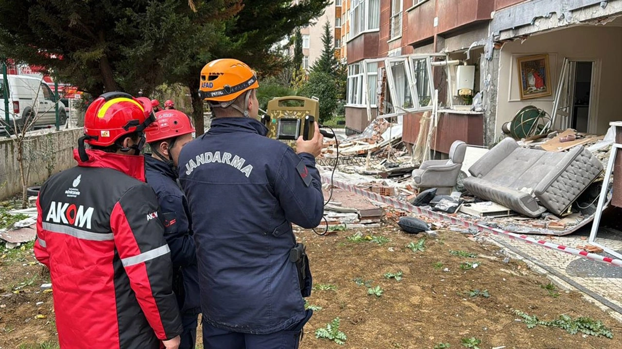 Beylikdüzü'ndeki doğal gaz patlamasında şok iddia! Apartman sakini her şeyi anlattı