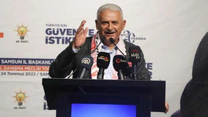 Binali Yıldırım: Göçmenleri siyasi şekilde nemalanmak insanlık ayıbıdır