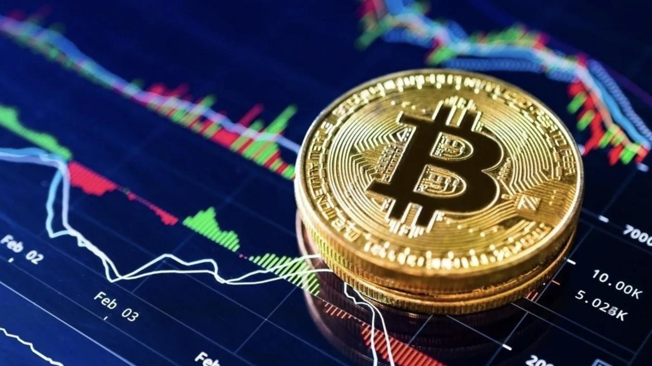 Bitcoin'den yeni rekor: 100 bin dolar sınırında