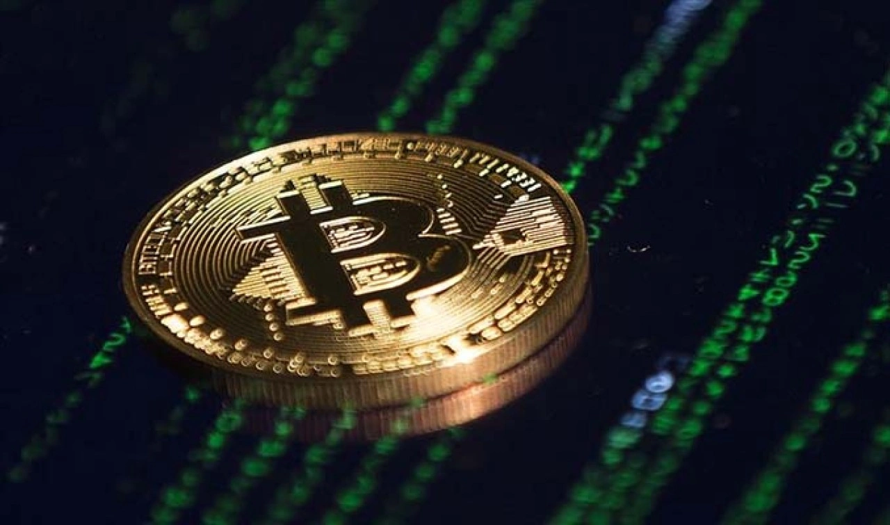 Bitcoin madencilerinin kazançları bir yılın dibinde