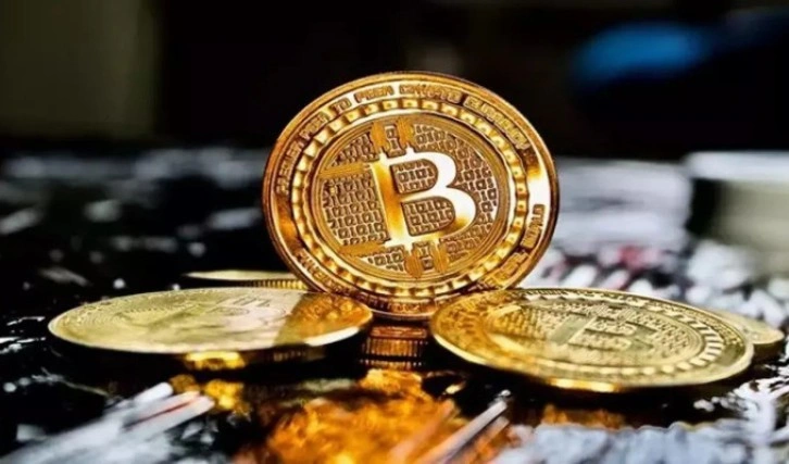 Bitcoin zirve tazeledi