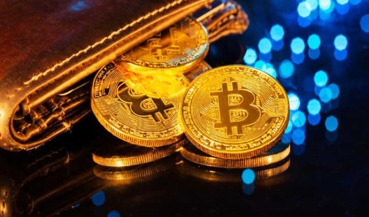 Bitcoin'de sert dalgalanma