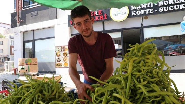 Bolu'da pazarcı esnafı banka hesabına yatan 212 bin lirayı görünce...