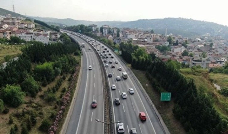 Bolu'da TEM’in Ankara yönü 20 gün trafiğe kapatıldı