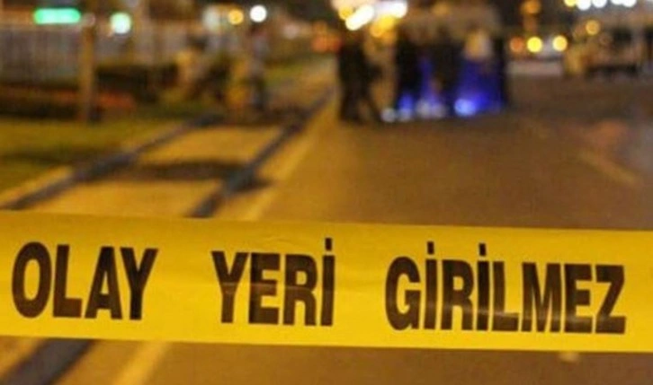 Borcunu vermeyince arkadaşının evini kurşunladı