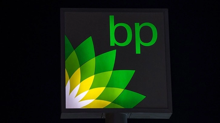 BP, Tesla'dan ultra hızlı elektrikli araç şarj ünitesi alacak