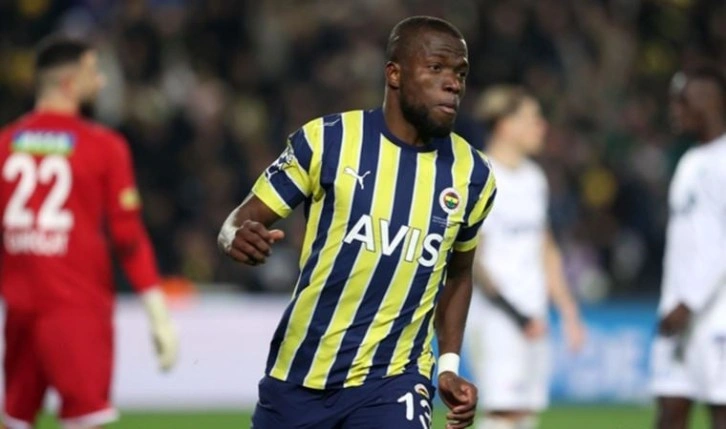 Brezilyalı gazeteci Enner Valencia'nın yeni takımını duyurdu!