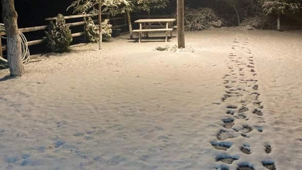 Bursa'nın yüksek kesimlerinde kar yağışı etkili oldu