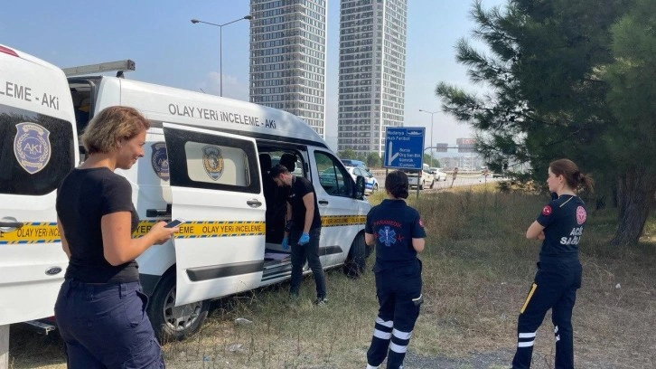 Bursa'da yol kenarında erkek cesedi bulundu