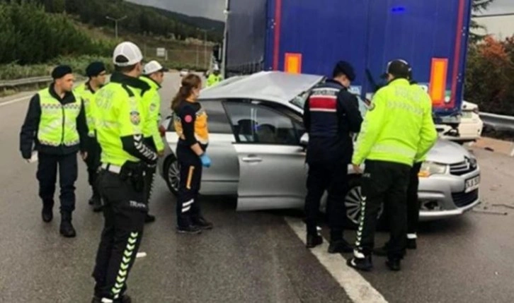 Bursa'da zincirleme kaza: 2 ölü