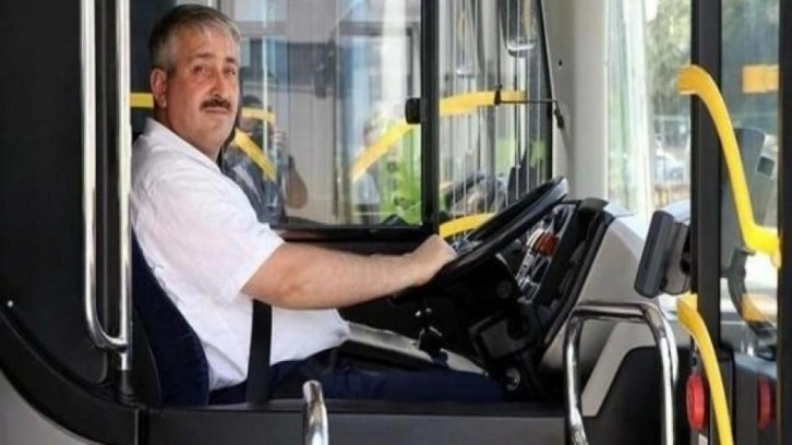 Büyük otobüs şoförleri için ehliyet yaşında değişiklik!