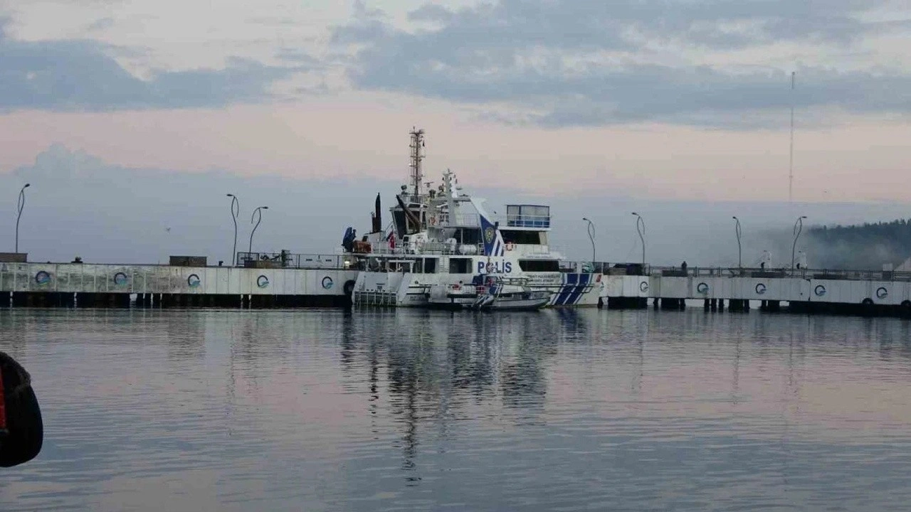 Çanakkale Boğazı'nda gemi trafiği durduruldu