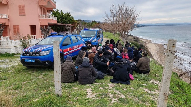 Çanakkale'de 68 düzensiz göçmen yakalandı