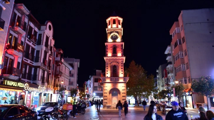 Çanakkale'de LÖSEV farkındalığı için turuncu ışıklandırma projesi başladı