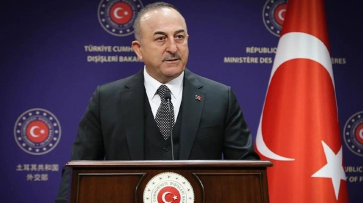 Çavuşoğlu'ndan yabancı arama kurtarma ekipleri hakkındaki iddialara yanıt: İftiralar atılıyor