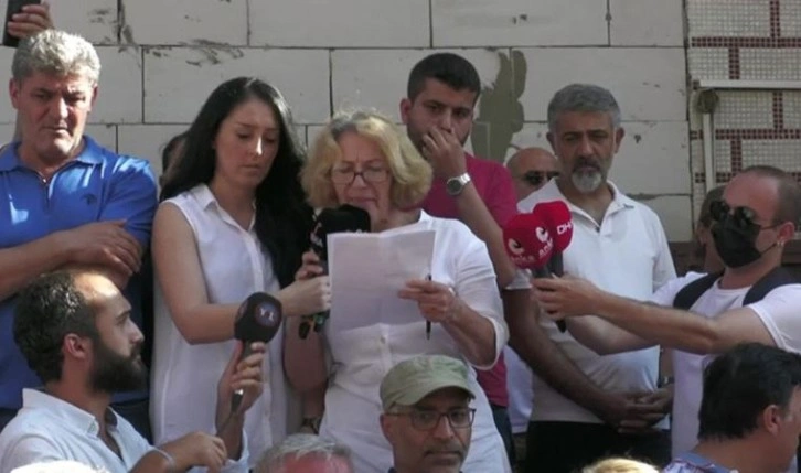 Cemevlerine yapılan saldırılar İstanbul'da da protesto edildi