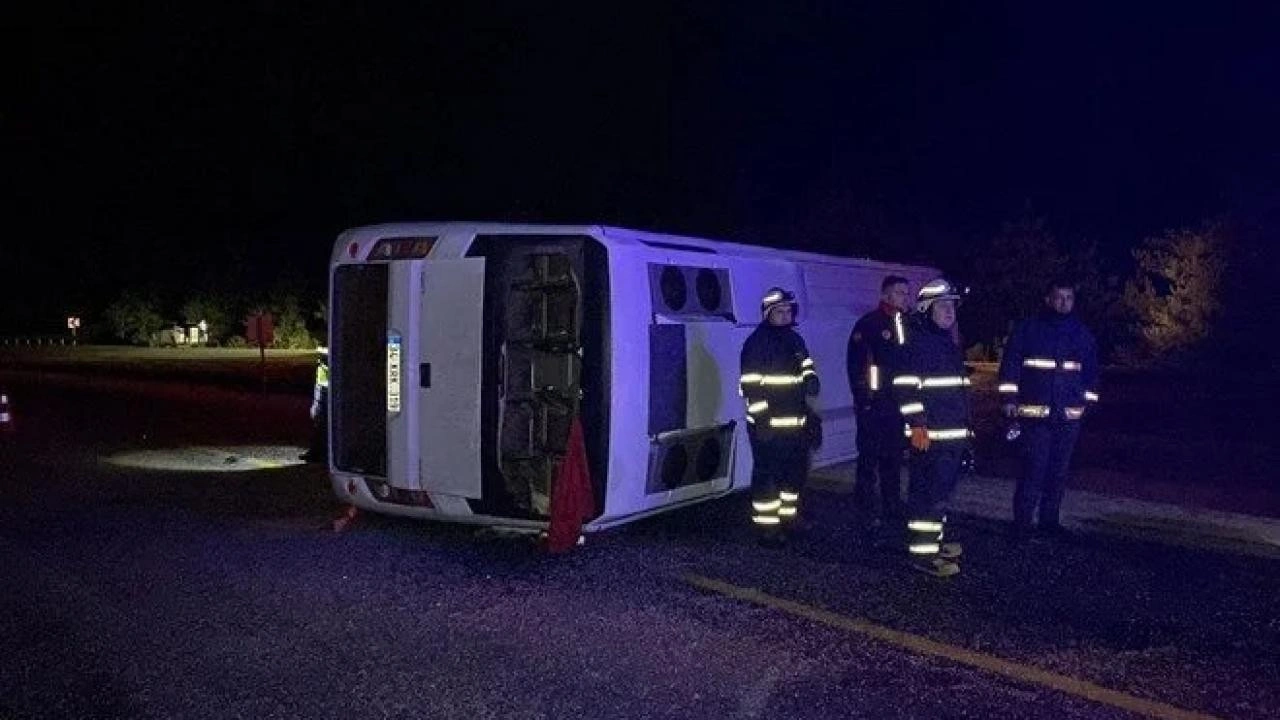 Cenaze yolunda kahreden kaza: Çok sayıda yaralı