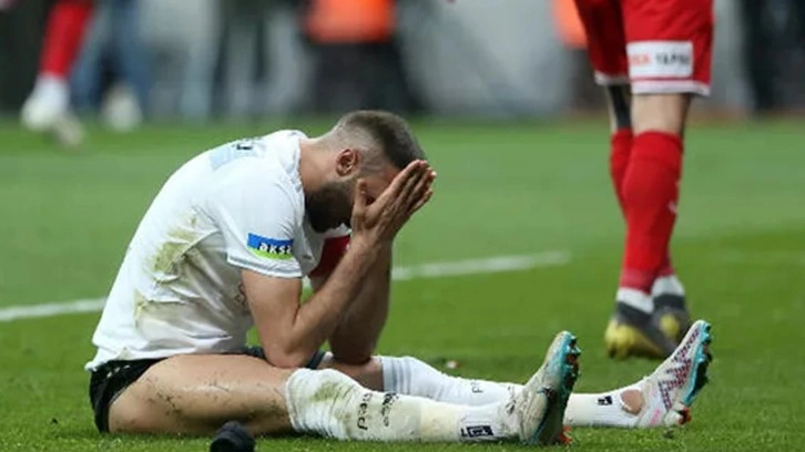 Cenk Tosun'dan kaçan penaltı açıklaması: Kendimi toparlayamadım