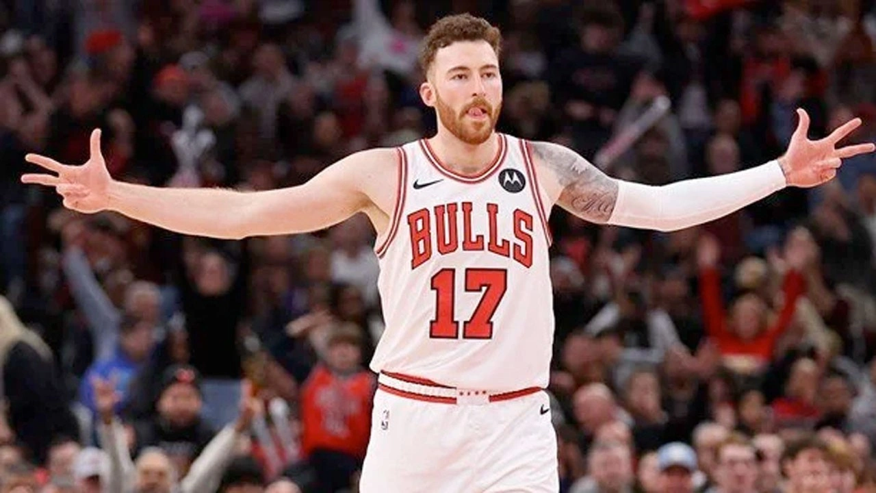 Chicago Bulls, Onuralp Bitim'i serbest bıraktı