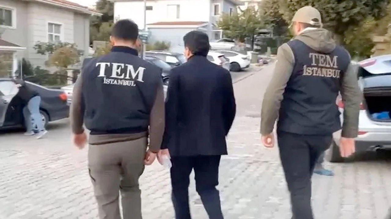 CHP'li Ahmet Özer'in tutuklanmasına gerekçe gösterilenler ortaya çıktı