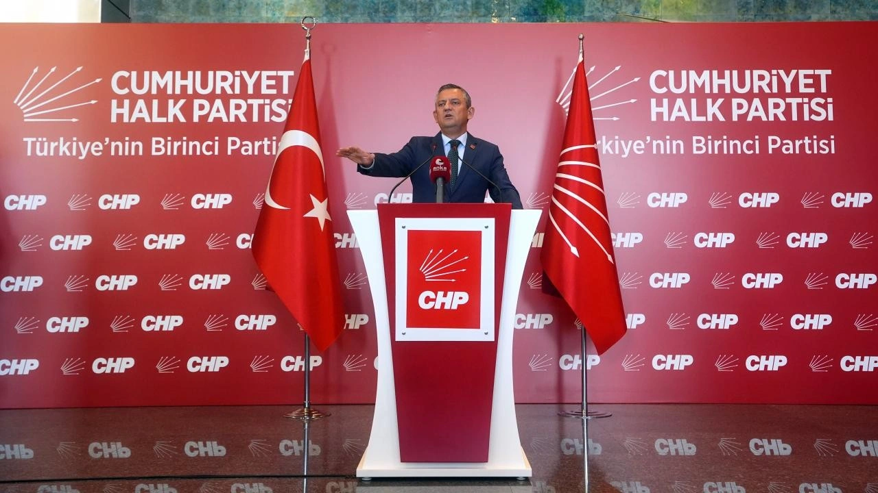 CHP lideri Özgür Özel: Bu konserlerin hepsi pahalı