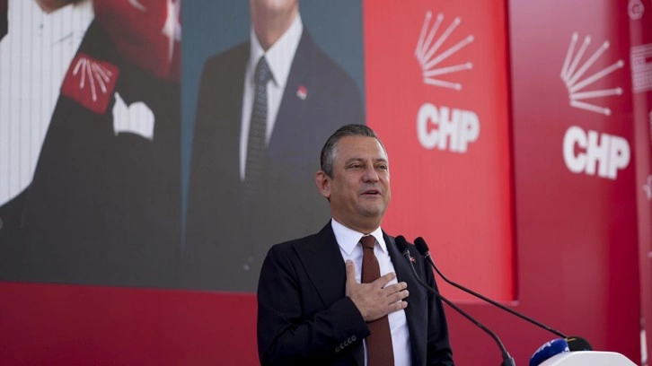 CHP lideri Özgür Özel: Cumhuriyet tarihinin en sorunlu bakanı, hiçbir soruna çözüm bulamadı...