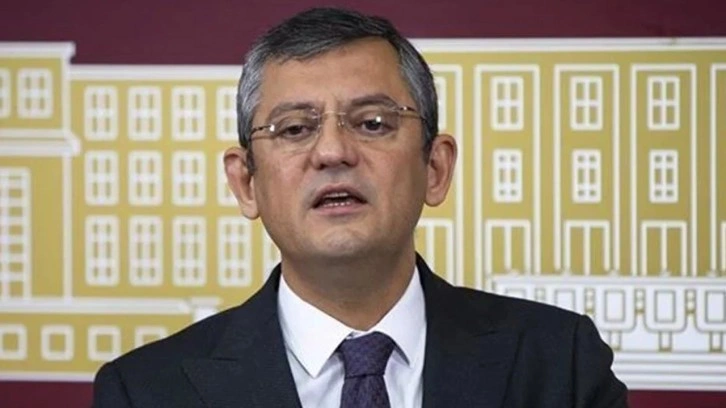 CHP'li Özgür Özel ağzına geleni saydı: Vicdanı kara, kalbi kurumuş