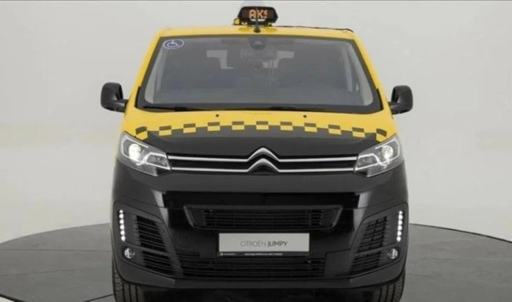 Citroen Jumpy Spacetourer ile taksiye dönüşüyor