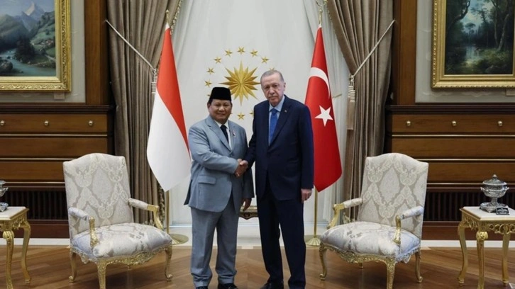 Cumhurbaşkanı Erdoğan Endonezyalı mevkidaşı ile görüştü