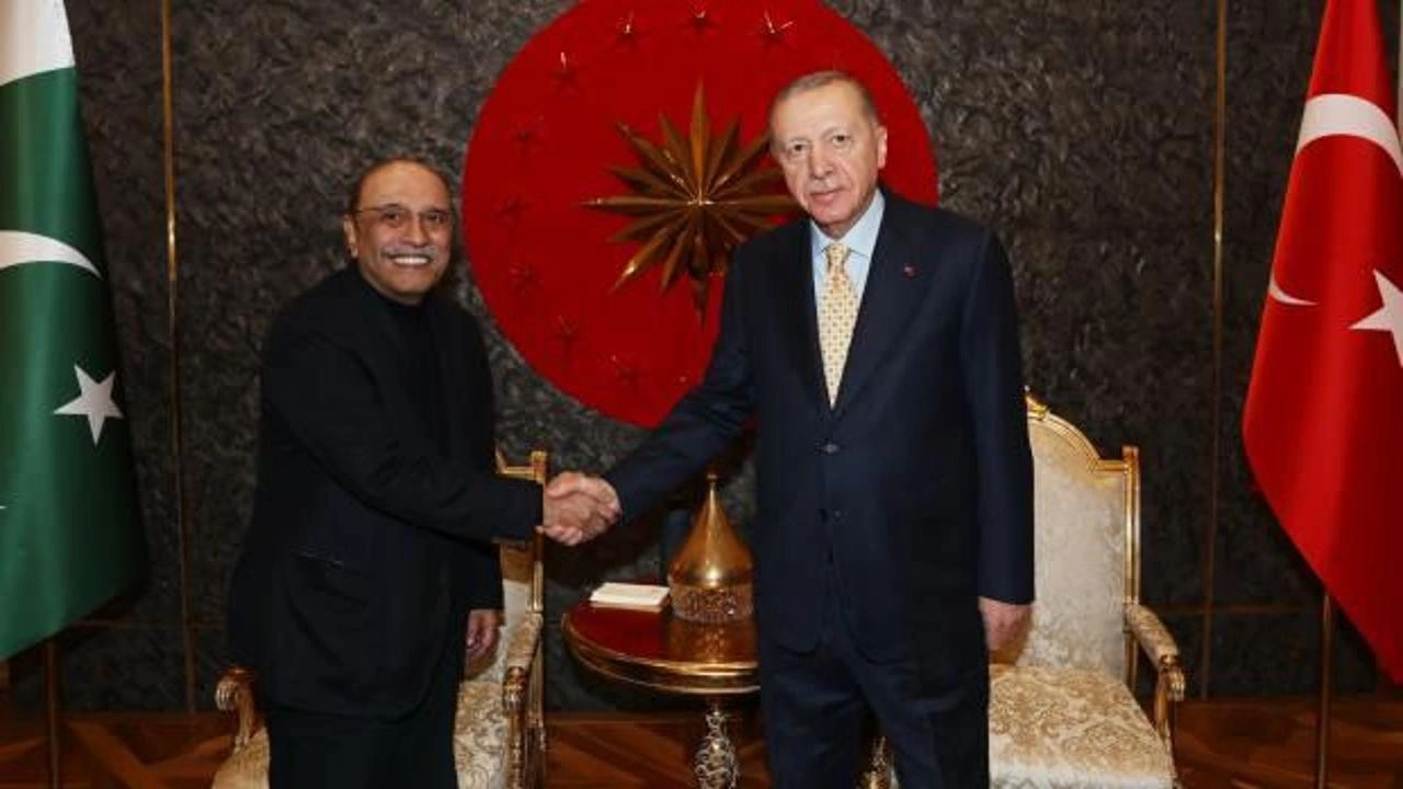 Cumhurbaşkanı Erdoğan, Pakistan Cumhurbaşkanı Zerdari ile görüştü