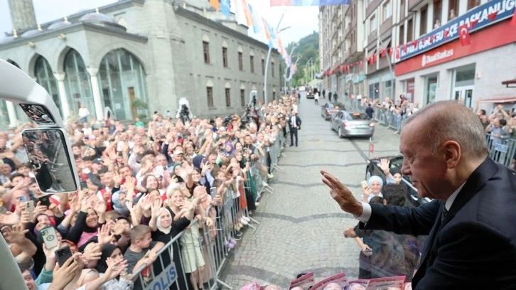 Cumhurbaşkanı Erdoğan: Rize'ye muhteşem bir cami inşa edeceğiz