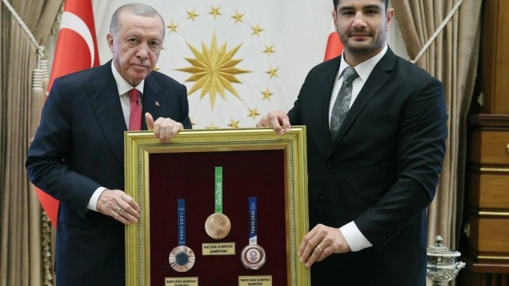 Cumhurbaşkanı Erdoğan, Taha Akgül'ü kabul etti