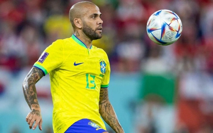 Dani Alves kimdir? Dani Alves takımı ne? Dani Alves kaç yaşında, nereli?