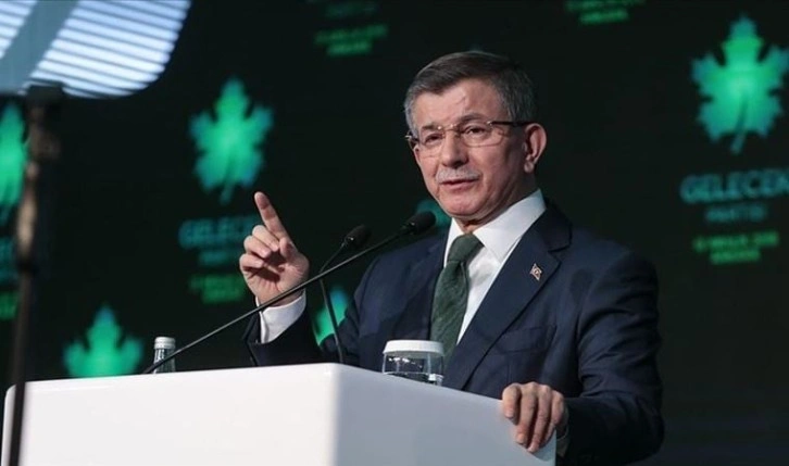 Davutoğlu kriz akşamını anlattı: 'Öldürmeyen darbe güçlendirir'