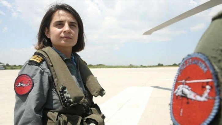 Deniz Hava Komutanlığının tek kadın pilotu: Yüzbaşı Hatice Yeşiltaş