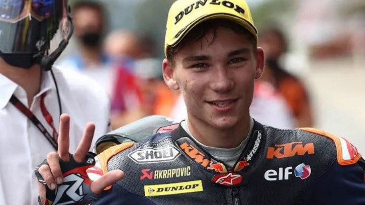 Deniz Öncü, Moto3'ün İngiltere ayağında 11. oldu