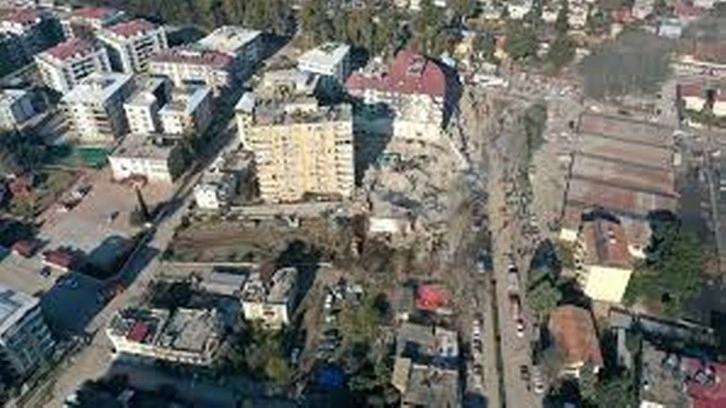 Deprem bölgesinde sınırları değişen mülkiyetlerin yeri "ortofoto harita" ile belirleniyor