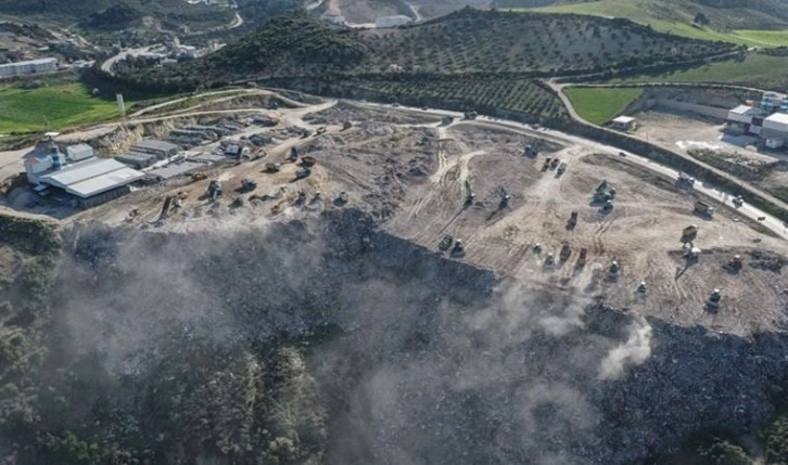 Deprem hafriyatı ile ilgili karar: Yol ve kaldırım yapımında kullanılacak