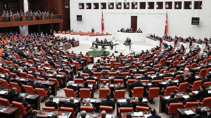 Deprem nedeniyle verilen ara bitiyor! TBMM'de ilk olarak EYT düzenlemesi yasalaşacak