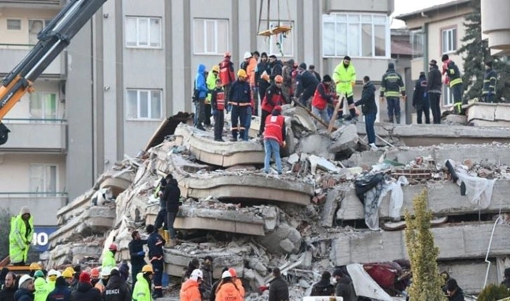 Deprem soruşturmaları sürüyor: Gaziantep'te yıkılan binalarla ilgili 2 şüpheli gözaltına alındı