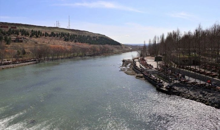 Dicle Nehri için alarm verildi: 3 balık türü tehlikede