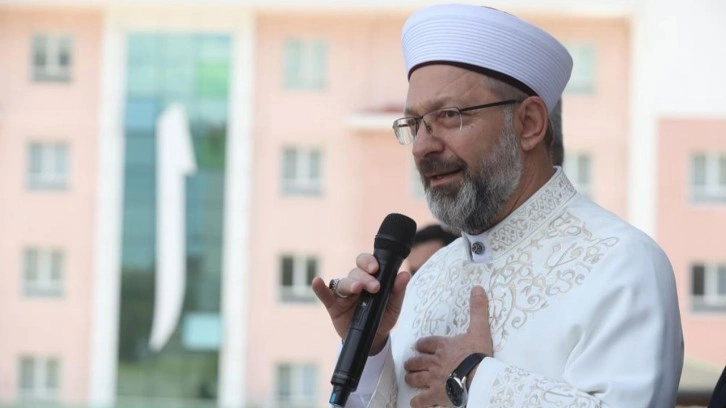 Diyanet İşleri Başkanı Ali Erbaş: Ahlakı önceleyen bir nesil yetiştirmeye gayret ediyoruz