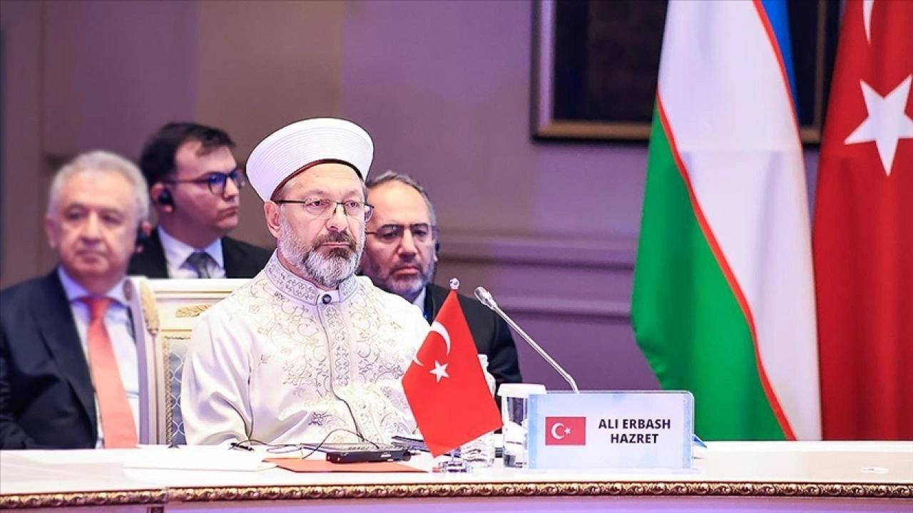 Diyanet İşleri Başkanı Erbaş'tan Filistin mesajı