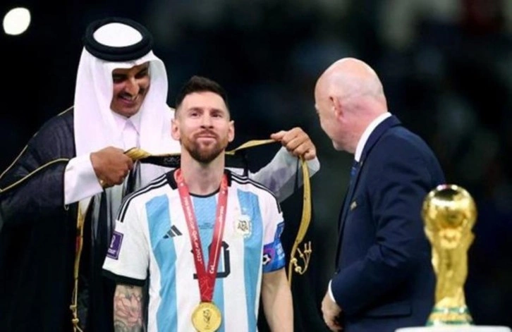 Dünya Kupası töreninde bişt giyen Lionel Messi'ye akılalmaz teklif! Servetine servet katacak